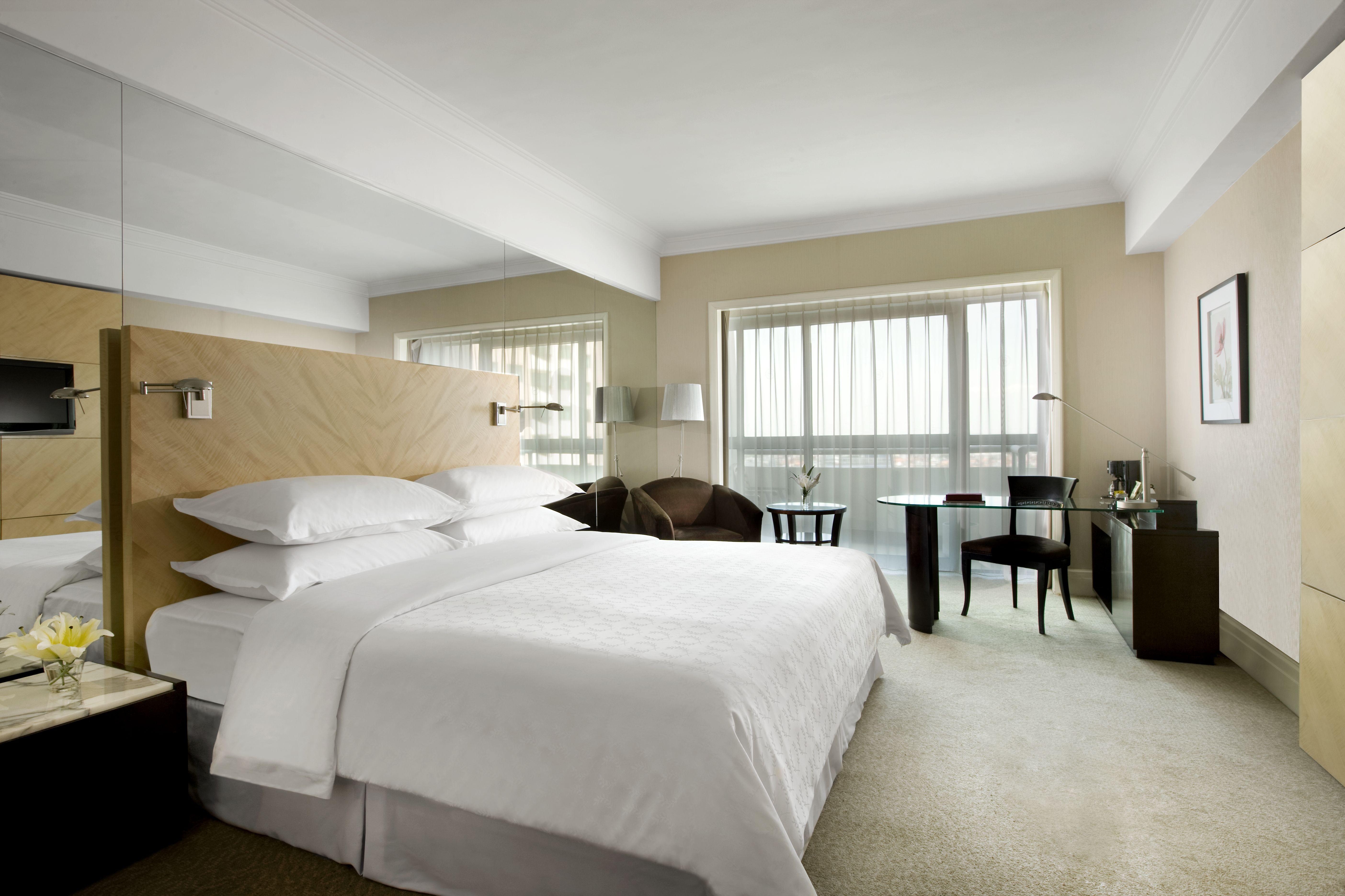 Sheraton Surabaya Hotel & Towers Luaran gambar