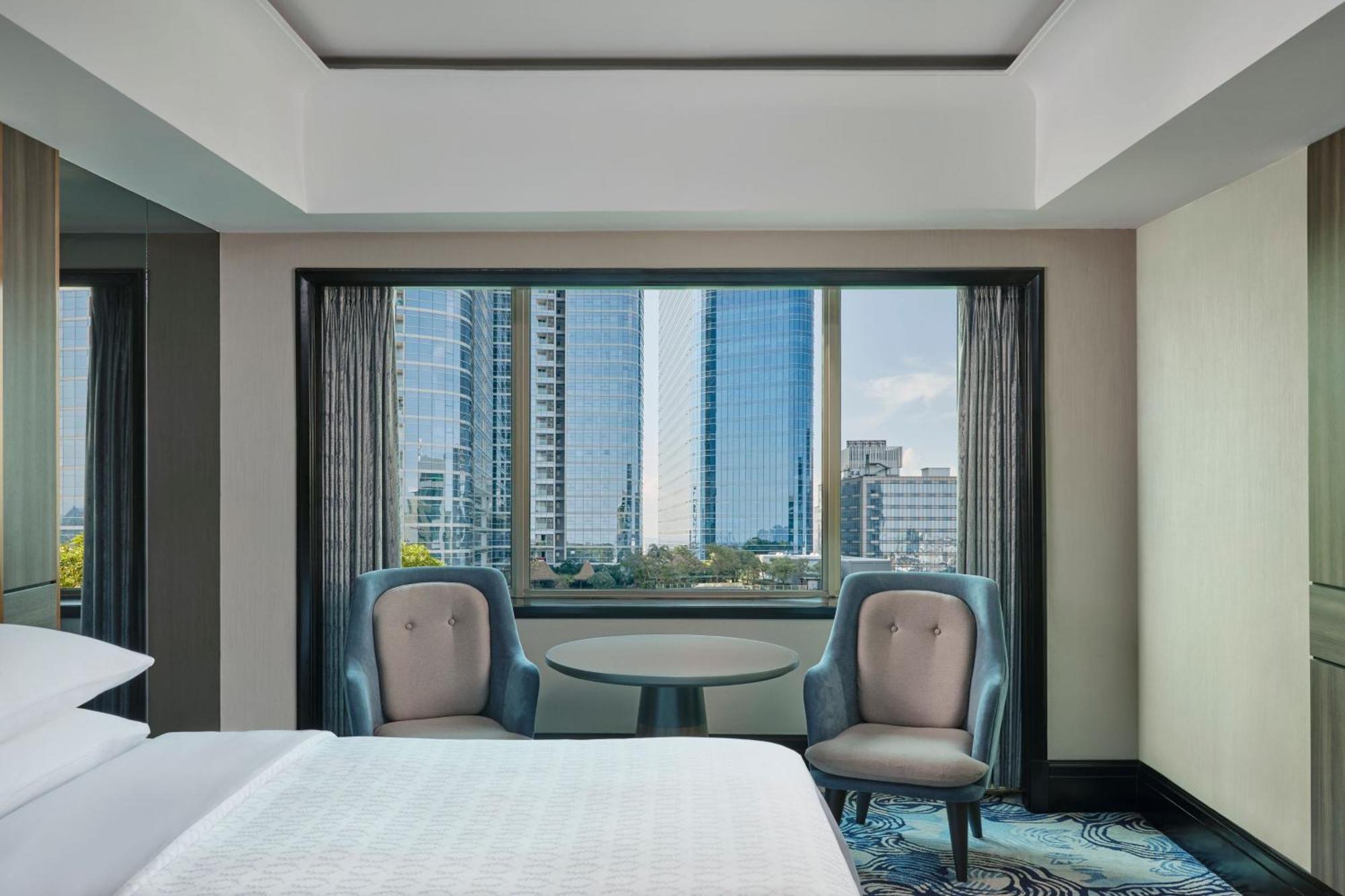 Sheraton Surabaya Hotel & Towers Luaran gambar
