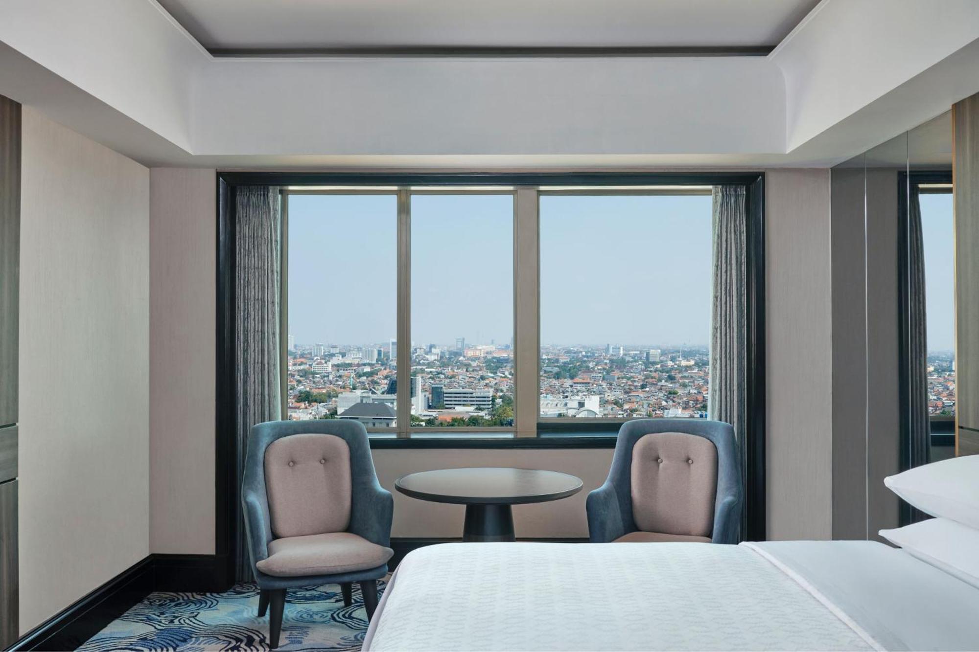 Sheraton Surabaya Hotel & Towers Luaran gambar