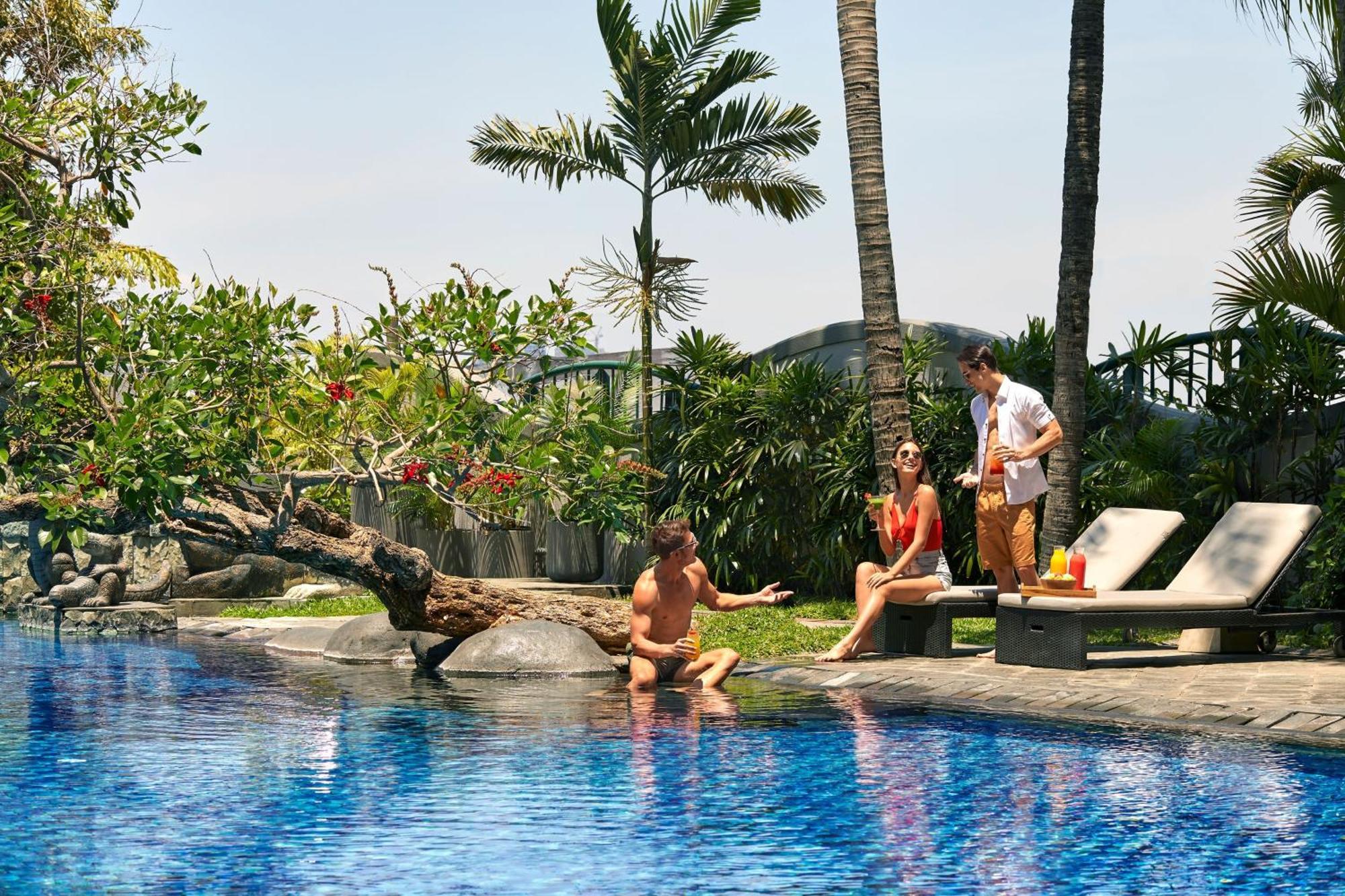 Sheraton Surabaya Hotel & Towers Luaran gambar