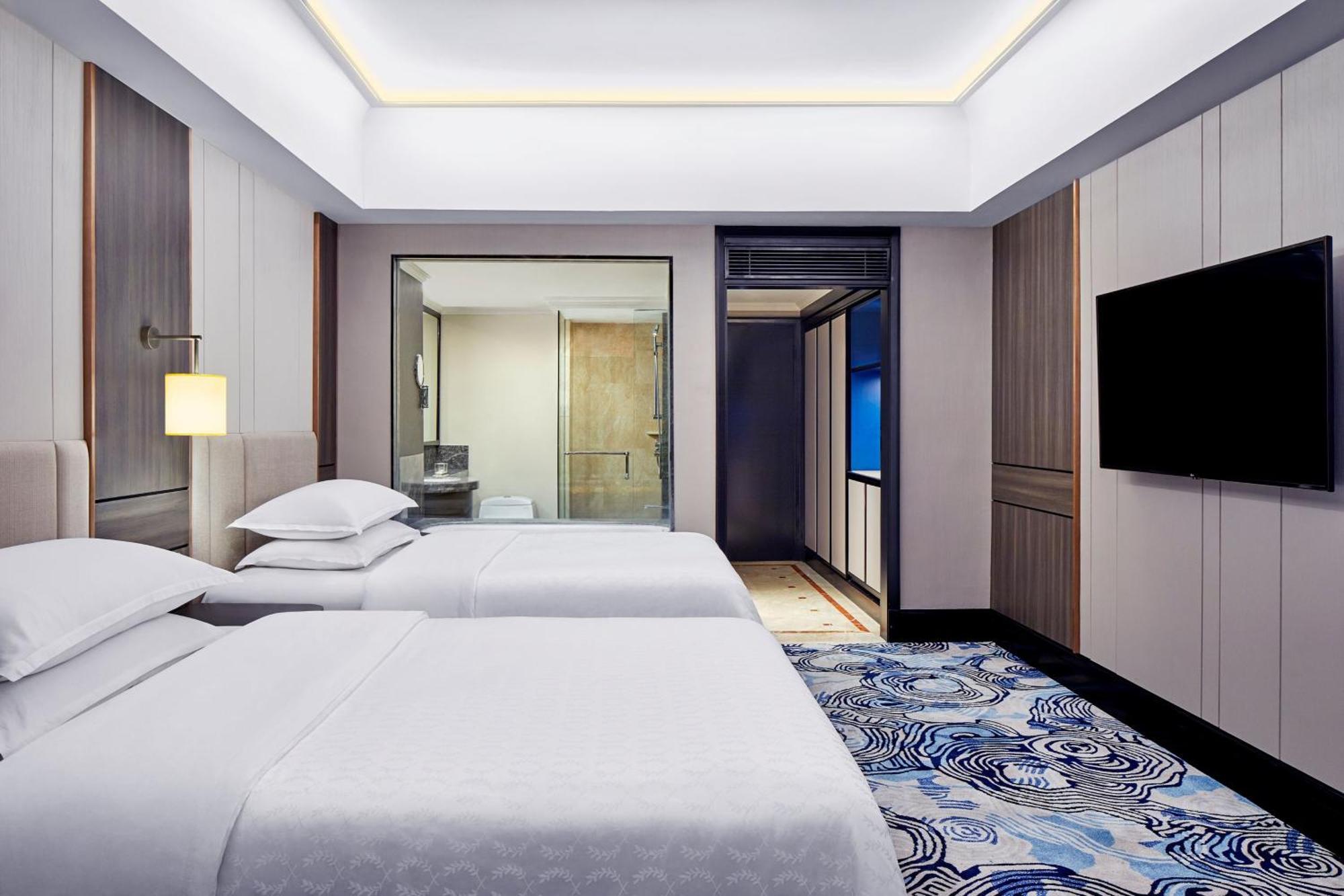 Sheraton Surabaya Hotel & Towers Luaran gambar